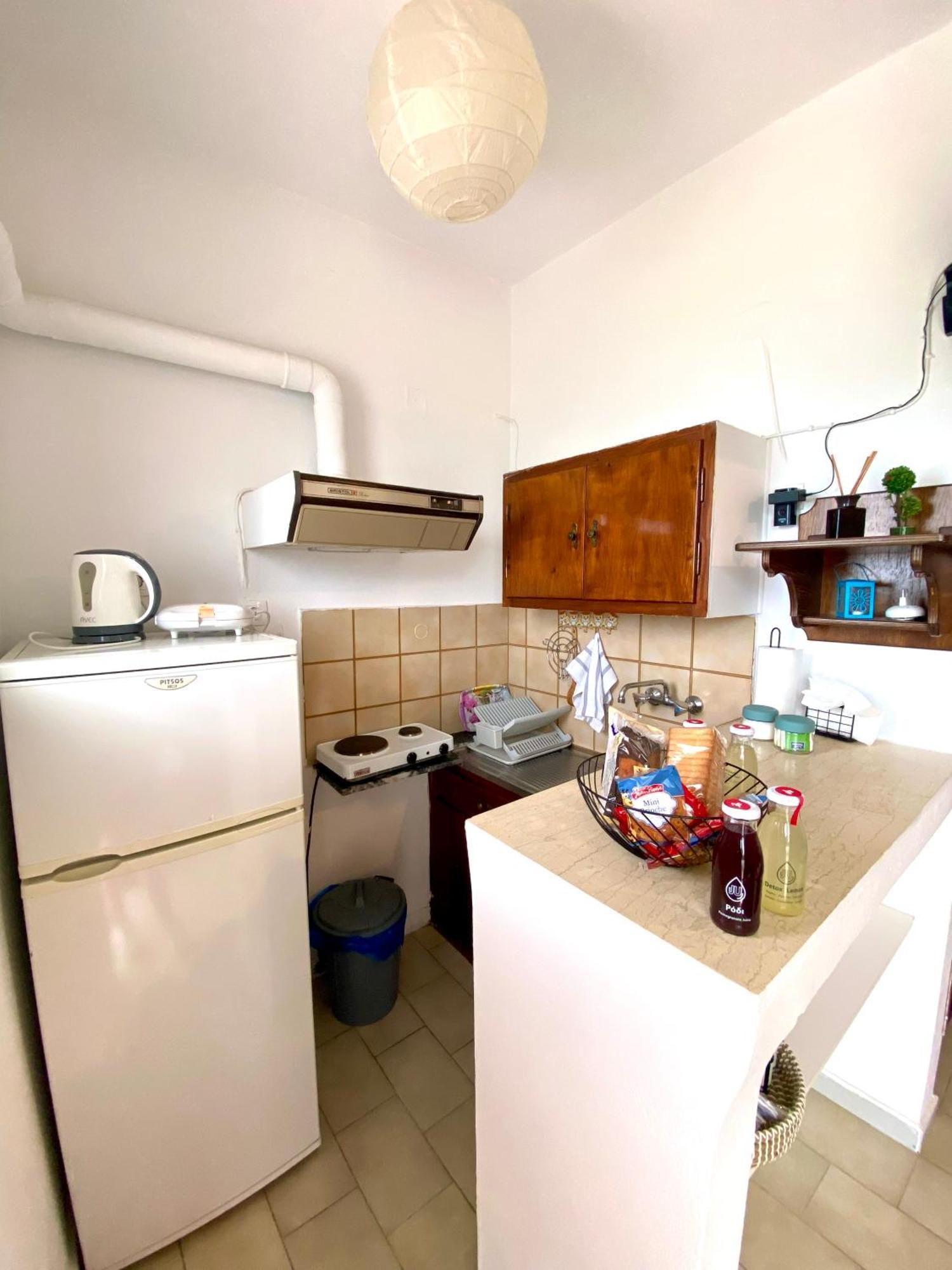 Alexandra Studios Neos Pirgos Bagian luar foto