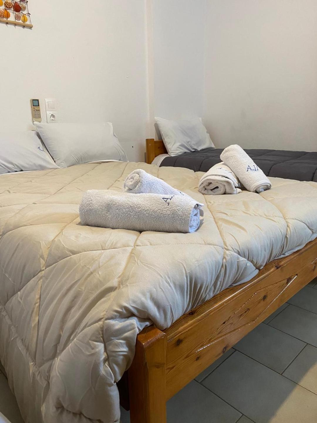 Alexandra Studios Neos Pirgos Bagian luar foto