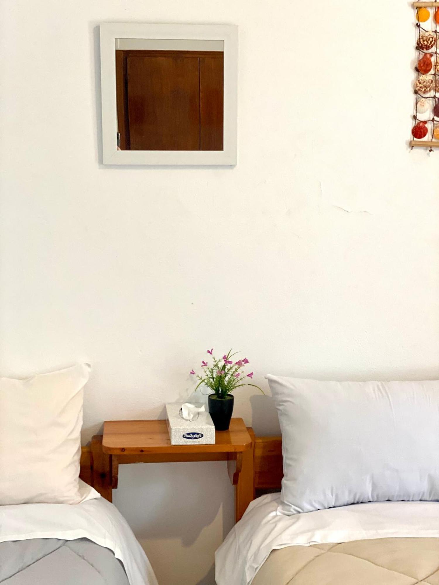Alexandra Studios Neos Pirgos Bagian luar foto