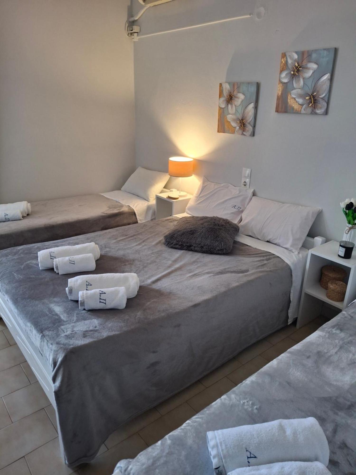 Alexandra Studios Neos Pirgos Bagian luar foto